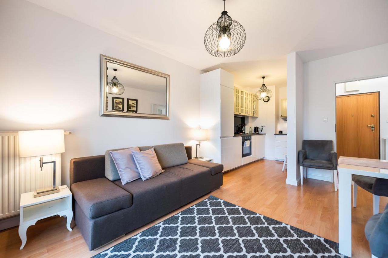 Metro Kondratowicza Velvet Apartment Warszawa Eksteriør bilde